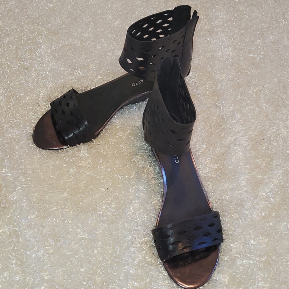 Nearly new Franco Sarto black shoes Sz 10